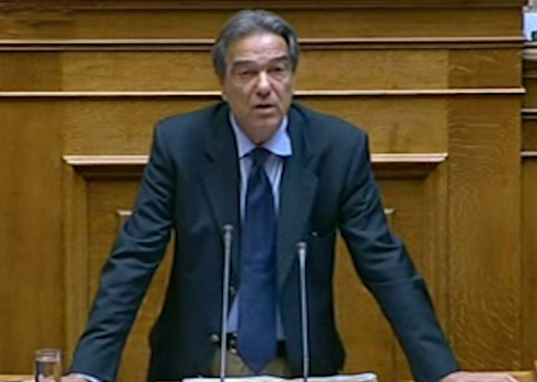 Σφοδρή αντιπαράθεση Σηφουνάκη – ΣΥΡΙΖΑ στη Βουλή