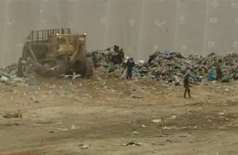 Κόντρα Δούρου-Σγουρού για τη διαχείριση των απορριμμάτων