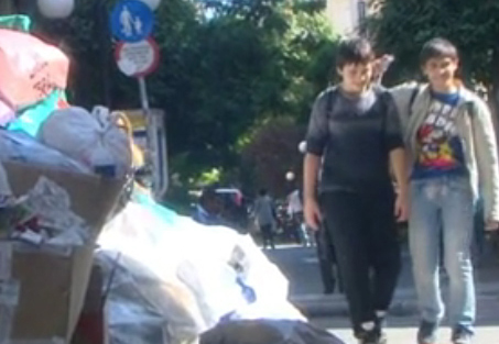 Έχουν συσσωρευθει 6.000 τόνοι σκουπίδια στους δρόμους της Αθήνας