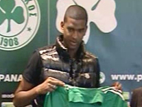 Μπουνιές στην προπόνηση του ΠΑΟ μεταξύ Πλεσί και Λάζαρου