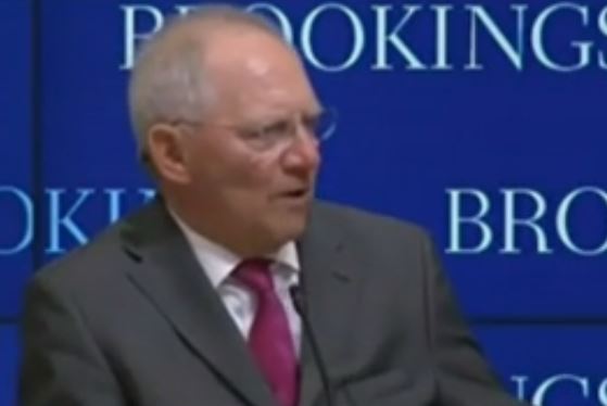 Δηλώσεις Σόϊμπλε προκάλεσαν την έντονη αντίδραση της Γαλλίας