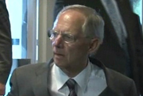 Σόιμπλε: Το πρόγραμμα για την Ελλάδα είναι βιώσιμο εάν εφαρμοστεί πλήρως