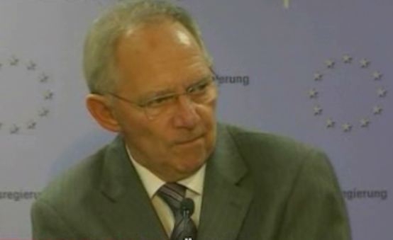 Ανοικτό αφήνει το ενδεχόμενο αναδιάρθρωσης ο Βόλφγκανγκ Σόιμπλε