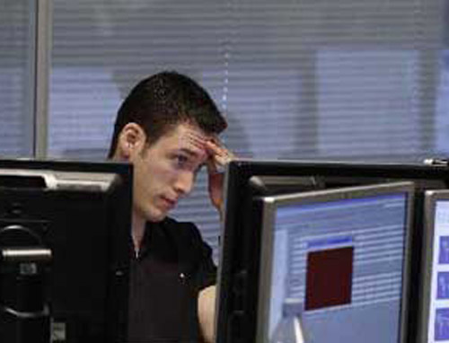 Το βλέμμα στην ευρω-στήριξη