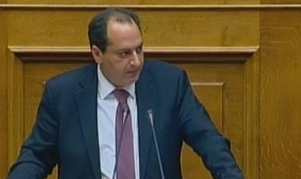 Χρ.Σπιρτζής: Σιγά μην εκτελούμε κιόλας όσους δεν έχουν εισιτήριο