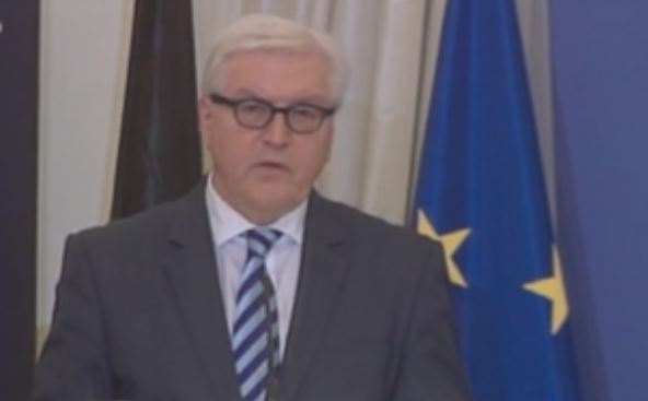 Στάινμαγερ: «Οχι» στην κατάργηση της τρόικας