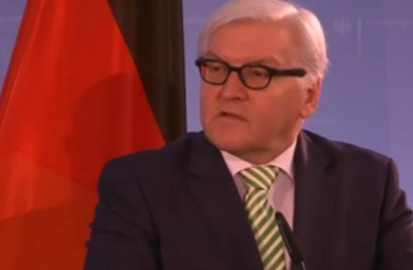 Στήριξη Σταϊνμάγερ σε Βενιζέλο και ελληνική κυβέρνηση