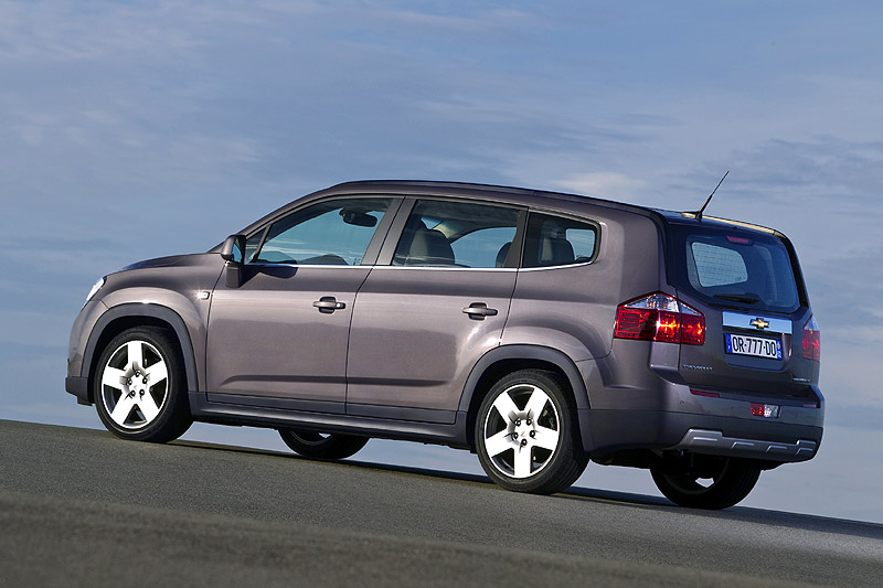 Chevrolet Orlando 2011: Πολυμορφικό… Crossover!