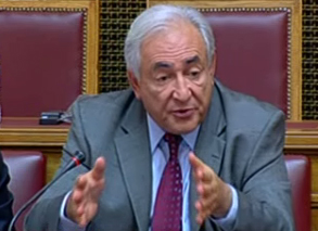 Σύνδεση μισθών με παραγωγικότητα ζήτησε στη Βουλή ο Στρος-Καν