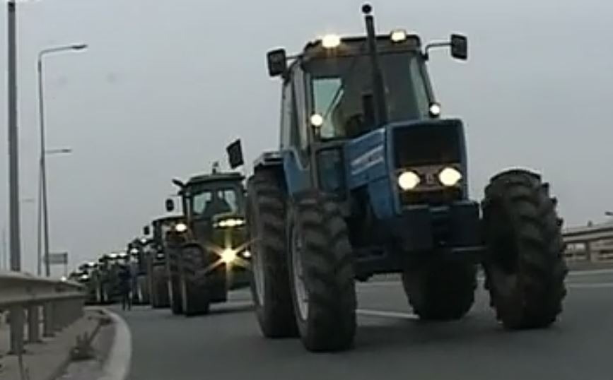 Αντιδράσεις και μέσα στο ΣΥΡΙΖΑ υπέρ των αγροτών