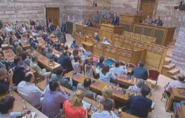 Αγρια κόντρα ΝΔ-ΣΥΡΙΖΑ με αφορμή την απόδραση Ξηρού