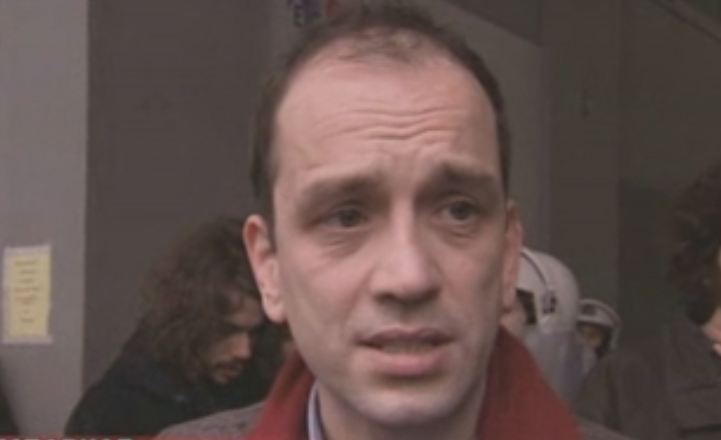 Επεισόδια μεταξύ μελών του ΣΥΡΙΖΑ και ΜΑΤ στο γραφείο του Γ.Μέργου