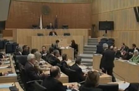 Αντιπαράθεση ΝΔ-ΣΥΡΙΖΑ για τους χειρισμούς στο θέμα της Κύπρου