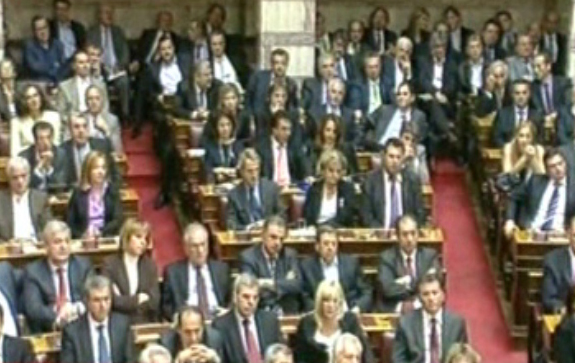 Αντιδρούν τα κόμματα στις ευρω-παραινέσεις για συναίνεση