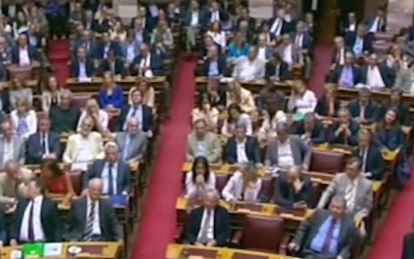 Οι ευρωπαίοι επιμένουν στην ελληνική πολιτική συναίνεση