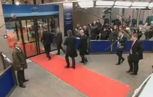 «Μάχη» της κυβέρνησης στη Σύνοδο Κορυφής για τα κονδύλια για ανάπτυξη