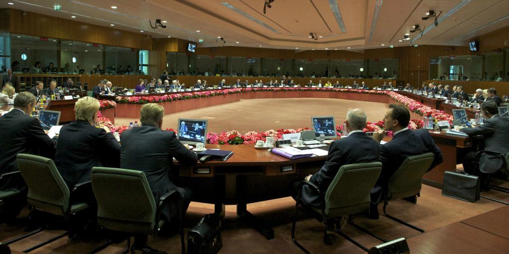 «Ναυάγιο» στη Σύνοδο Κορυφής για τον ευρωπαϊκό προϋπολογισμό