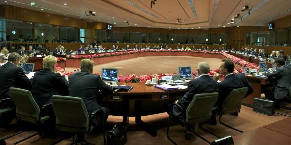 «Ναυάγιο» στη Σύνοδο Κορυφής για τον ευρωπαϊκό προϋπολογισμό