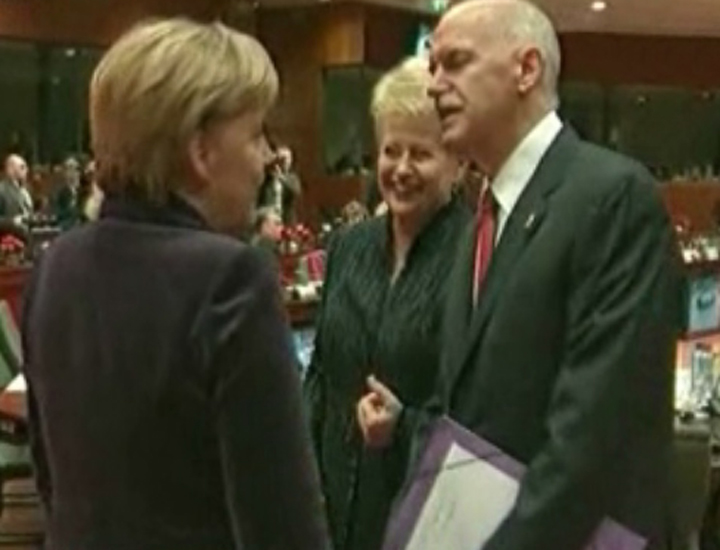 Η πολιτική αστάθεια απειλεί με νέα κρίση χρέους την ευρωζώνη