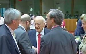 Θερμή υποδοχή στον Κ.Παπούλια από Ρομπάι, Μέρκελ και Μόντι