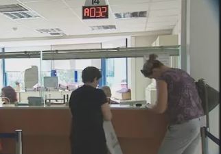 Κύμα φυγής εργαζομένων προς τη σύνταξη λόγω ανατροπών στα ασφαλιστικά