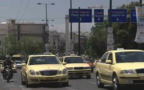 Με «συγκοινωνιακά και περιβαλλοντικά κριτήρια» το άνοιγμα των ταξί