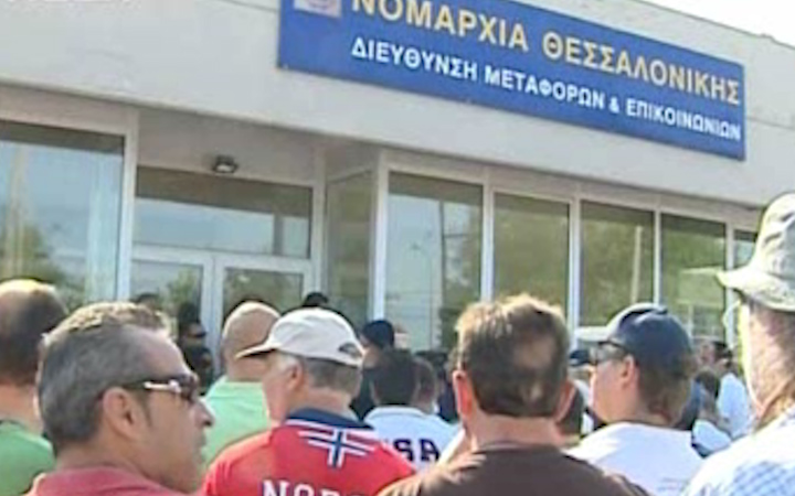 Ανυποχώρητοι δηλώνουν οι ιδιοκτήτες ταξί Θεσσαλονίκης