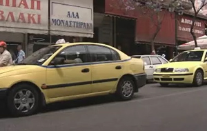 Ψηφίστηκε επί της αρχής το σχέδιο Βορίδη για τα ταξί