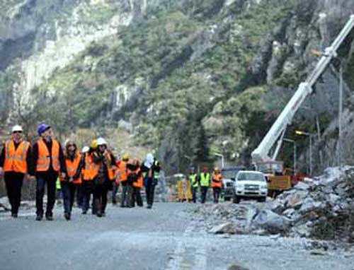 Ανοίγουν από την Μεγάλη Πέμπτη μέχρι την Κυριακή του Θωμά τα Τέμπη