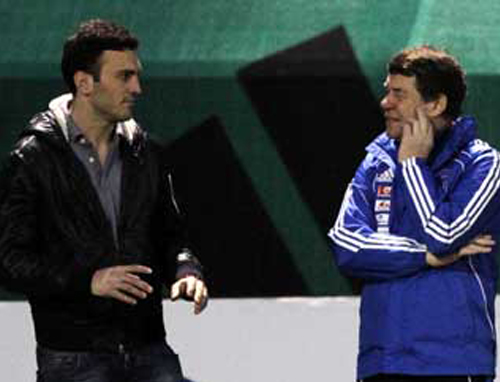 Αμφίβολη η συμμετοχή του Τοροσίδη στο φιλικό με τη Β. Κορέα