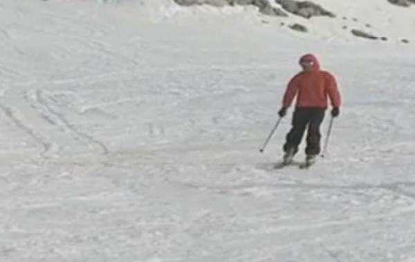 Θετικά βλέπει η κυβέρνηση την πρόταση για «λευκή εβδομάδα» των σχολείων