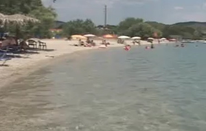 Άδειοι οι τουριστικοί προορισμοί λόγω της κρίσης