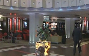 Σε «ελεύθερη πτώση» ο τουρισμός μας