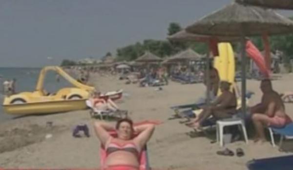 «Αφαντοι» οι Ελληνες τουρίστες από τη Χαλκιδική, «κοσμοπλημμύρα» Ρώσων