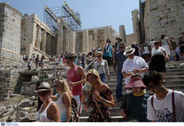 Πτώχευση τουριστικού πρακτορείου στη Ρωσία αφήνει έρμαιο τουρίστες στην Ελλάδα