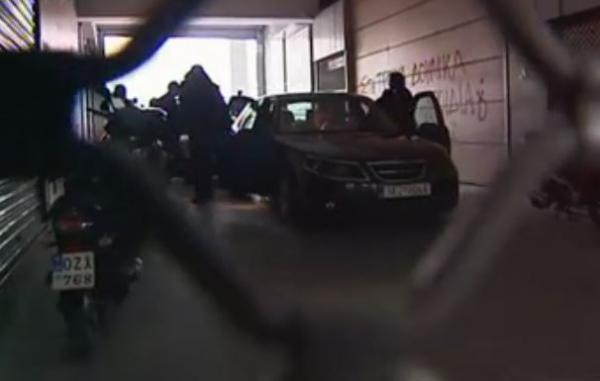 Από την… πίσω πόρτα ξεκίνησαν οι νέες διαπραγματεύσεις με την τρόικα