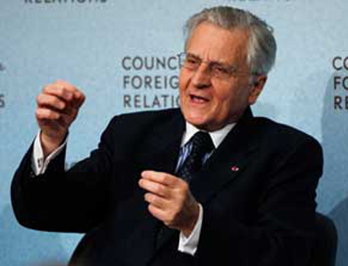 Δεν θα κηρύξει στάση πληρωμών η Ελλάδα, καθησυχάζει ο Ζαν-Κλοντ Τρισέ