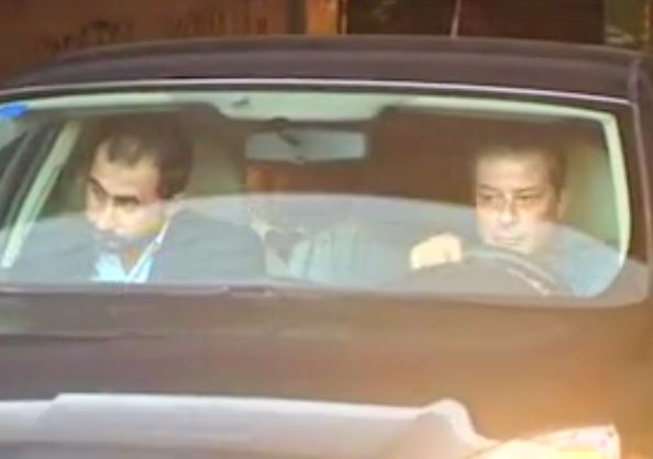 Ασφυκτικές πιέσεις από την τρόικα για να κλείσουν τα ανοιχτά θέματα