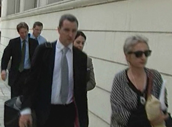 Μεσοπρόθεσμο πρόγραμμα και αποκρατικοποιήσεις στο επίκεντρο της τρόικας