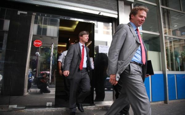 Σκληρές διαπραγματεύσεις του υπουργείου Εργασίας με την τρόικα