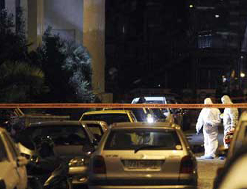 Στα τυφλά οι έρευνες για τη βομβιστική επίθεση στα Πατήσια