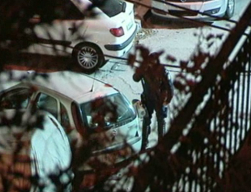 Βρέθηκαν γιάφκες με οπλισμό σε Ν.Σμύρνη, Πειραιά και Αγρίνιο, οι έρευνες συνεχίζονται