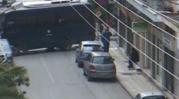 Προκηρύξεις των «Πυρήνων» βρήκαν οι Αρχές