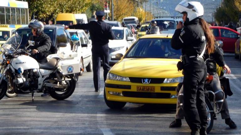 Τα έκτακτα μέτρα της Τροχαίας για τις γιορτές – Όλα όσα πρέπει να γνωρίζετε