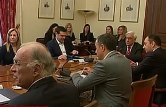 Μετά τους αρχηγούς, ο πρωθυπουργός στρέφεται στην ΚΟ του ΣΥΡΙΖΑ