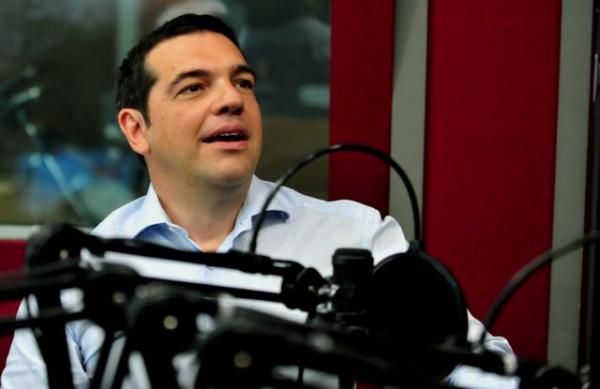 Τσίπρας: Δεν είπα προεκλογικά ότι θα σκίσω τα μηνμόνια