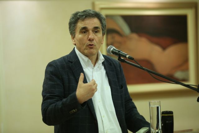 Στη Νέα Υόρκη μεταβαίνει ο Τσακαλώτος