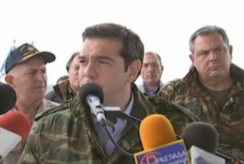 Στα χακί ο Τσίπρας για την άσκηση «Παρμενίων»
