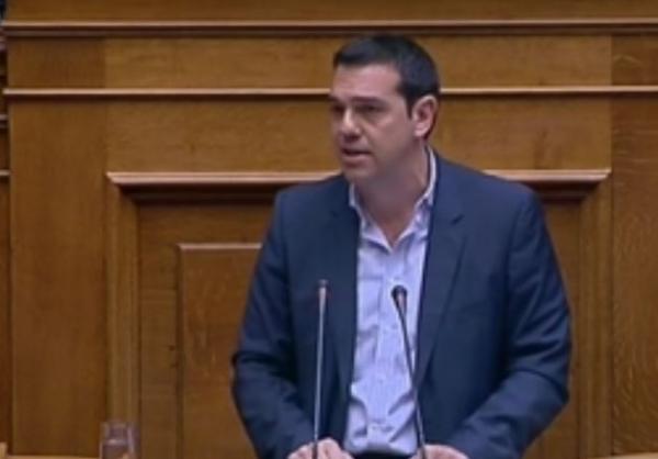 Αλ.Τσίπρας: Είστε το παλιό που καταρρέει