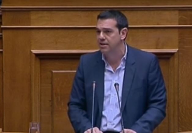 Αλ.Τσίπρας: Είστε το παλιό που καταρρέει